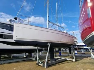 Bavaria Yachts 34 Cruiser used - photo 1