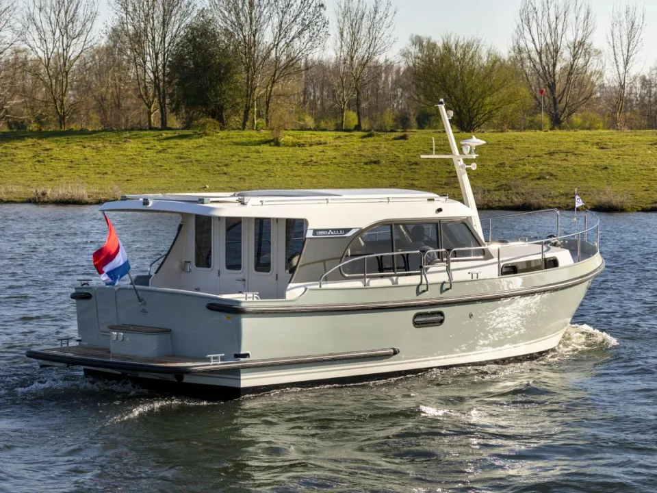 Linssen 30SL Sedan used - photo 1