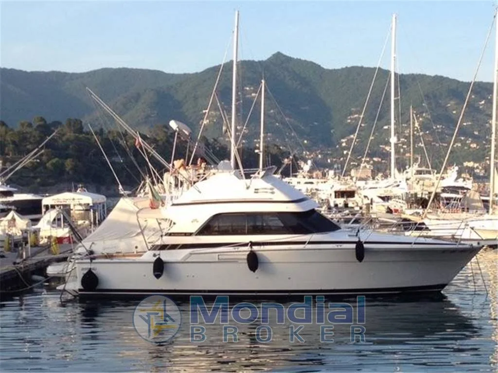 Bertram 37 used - photo 1