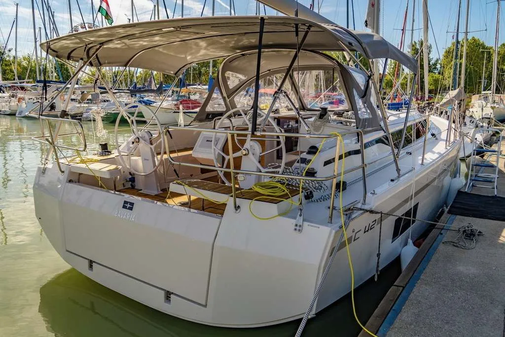 Bavaria Yachts C42 STYLE used - photo 1