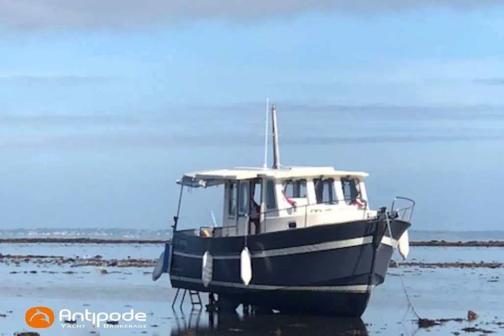 Rhéa Marine 850 usato - foto 1