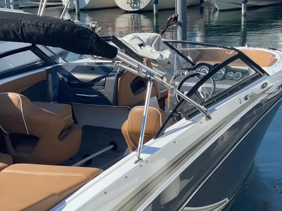 Glastron HH Series GT 225 gebraucht - Foto 1