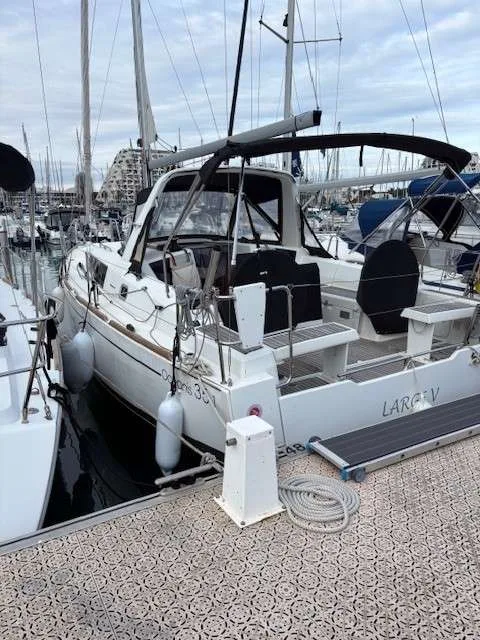 Beneteau OCEANIS 35.1 usato - foto 1