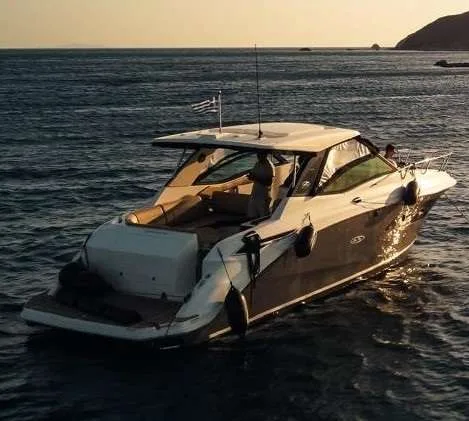 Sea Ray SUNDANCER 320 used - photo 1