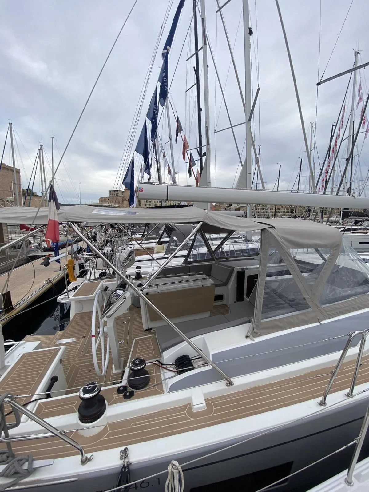 Beneteau Oceanis 46.1 used - photo 1