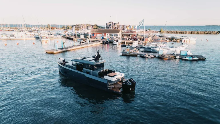 XO Boats EXPLR 44