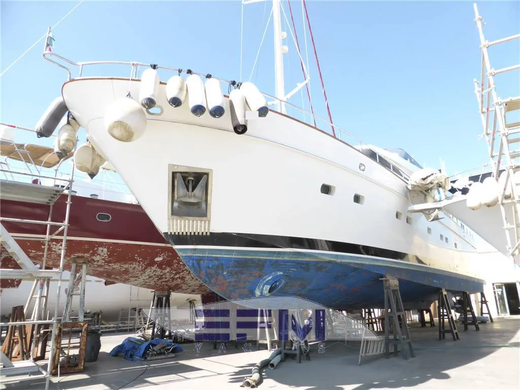 CANTIERI DI PISA AKHIR 85 d'occasion - photo 1
