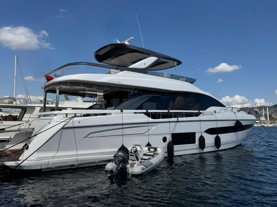 Azimut 78 Fly gebraucht - Foto 1