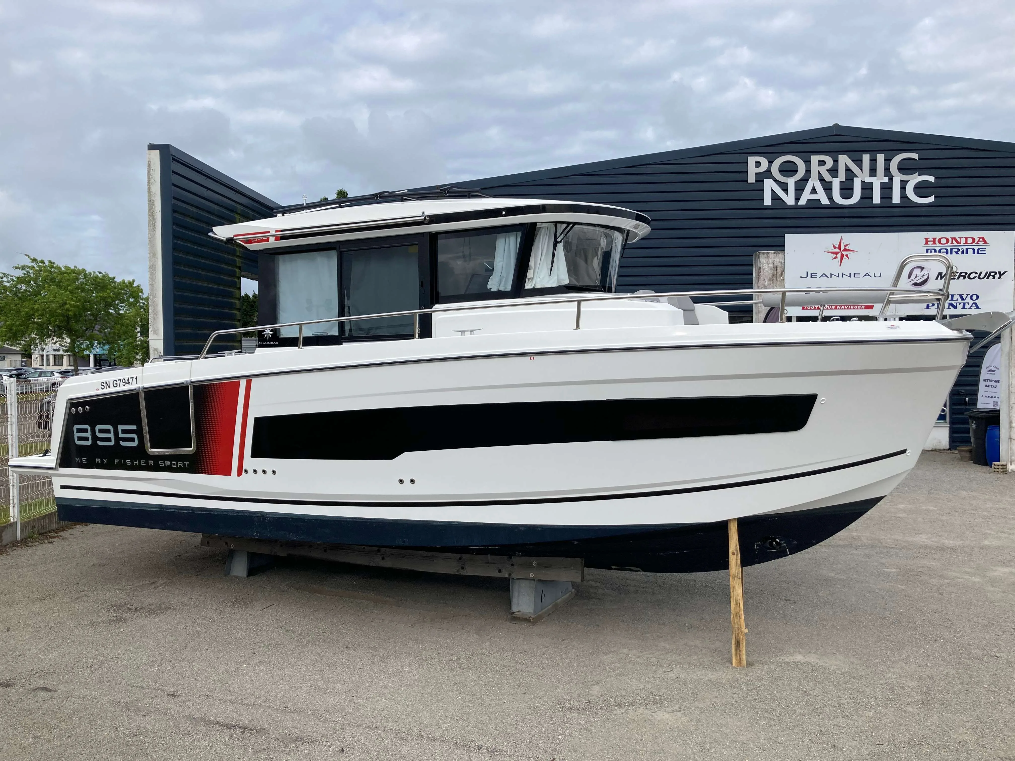 Jeanneau MERRY FISHER 895 SPORT SÉRIE 2 gebraucht - Foto 1