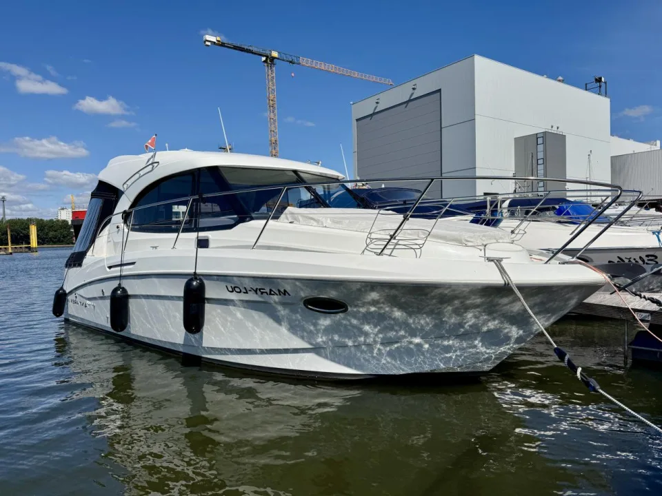 Beneteau Antares 30S usato - foto 1
