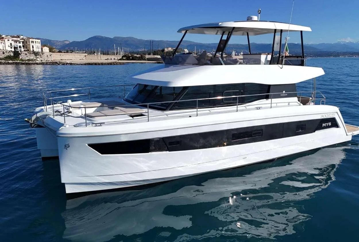 Fountaine Pajot My6 used - photo 1