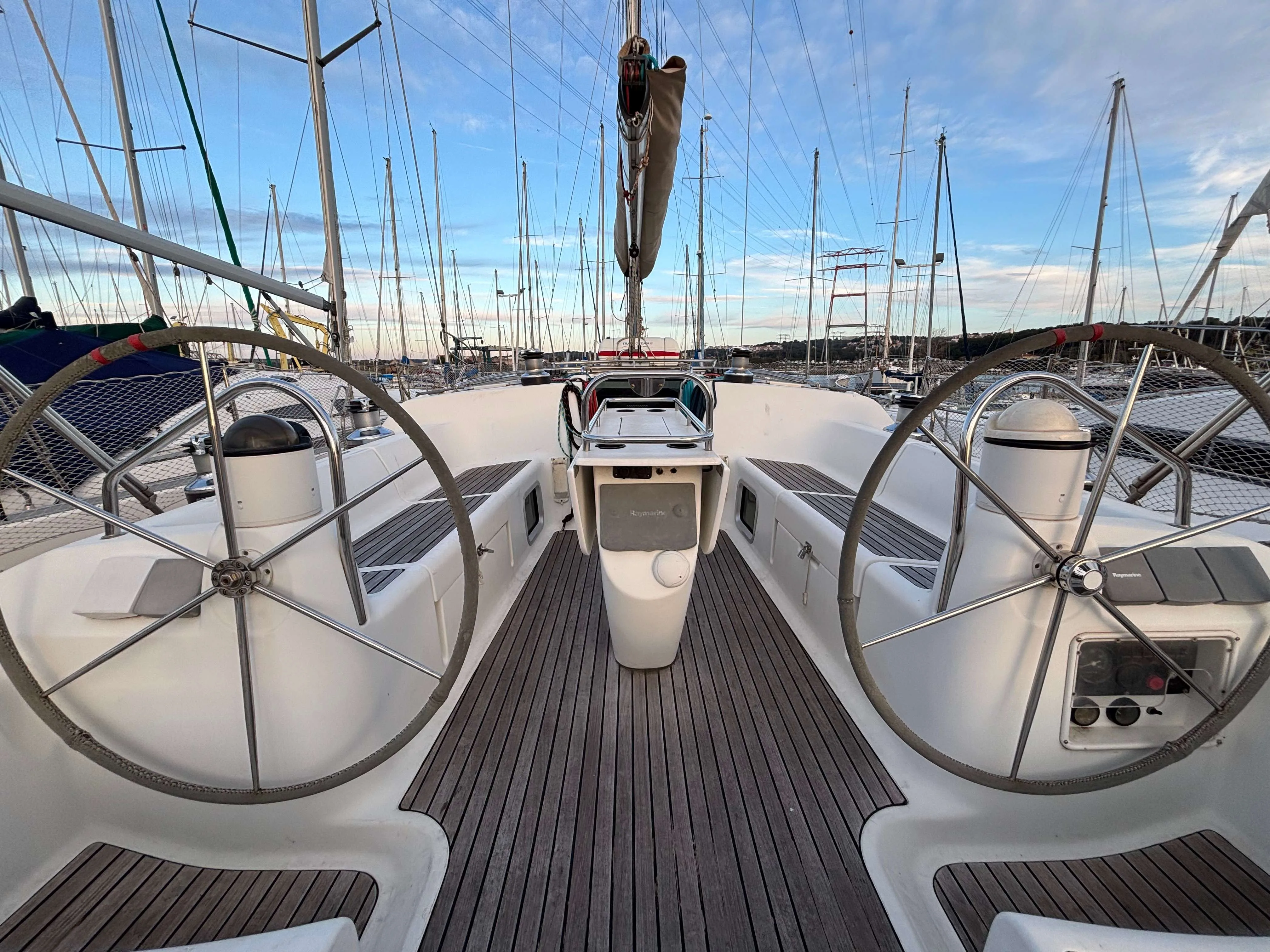 Jeanneau SUN ODYSSEY 43 used - photo 1