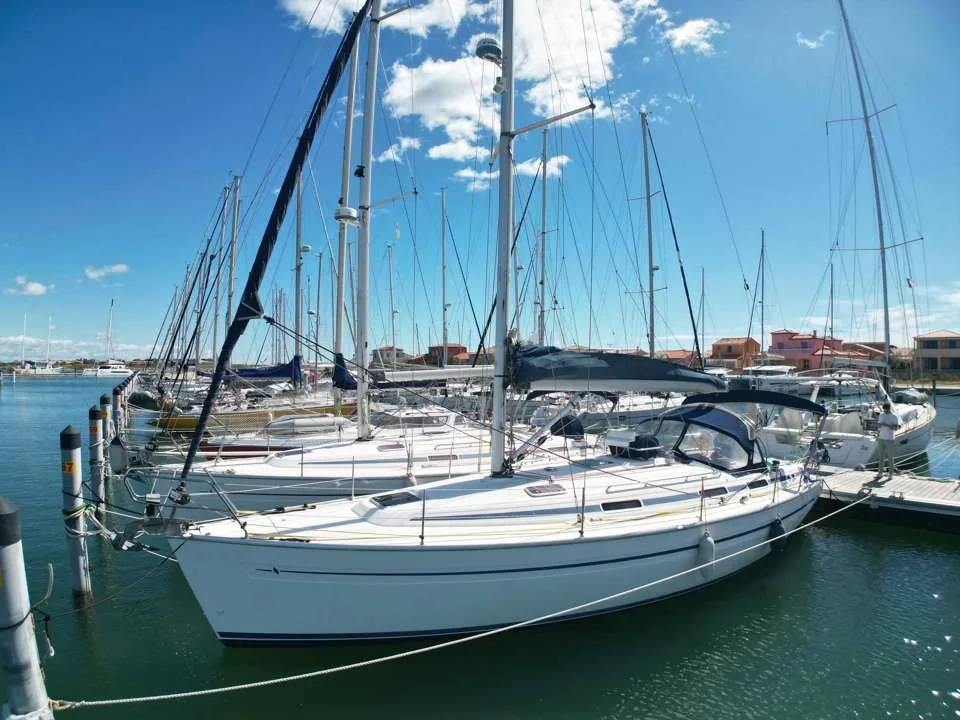 Bavaria Yachts 38 used - photo 1