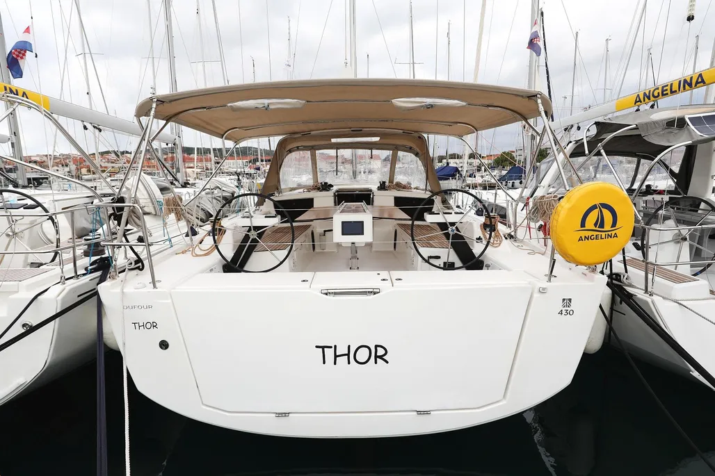 Dufour 430 gebraucht - Foto 1