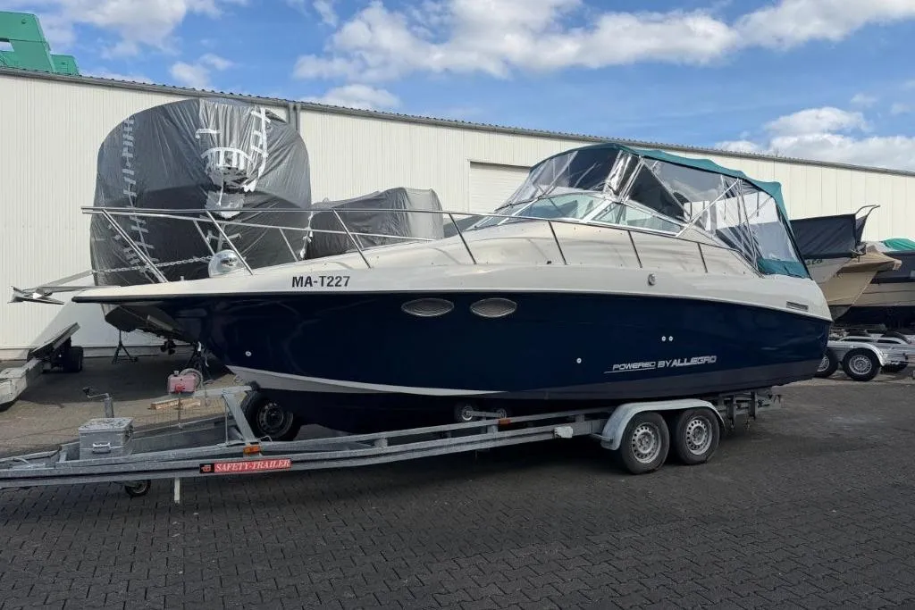 Crownline 765 Bayside used - photo 1