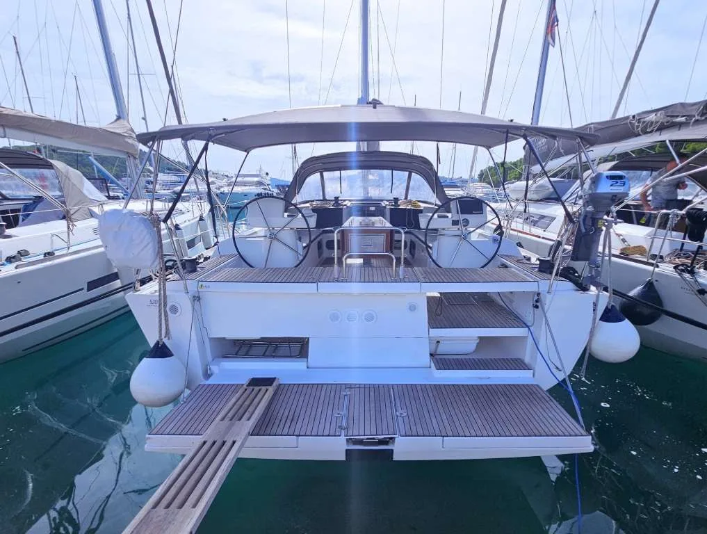 Dufour 520 GRAND LARGE gebraucht - Foto 1