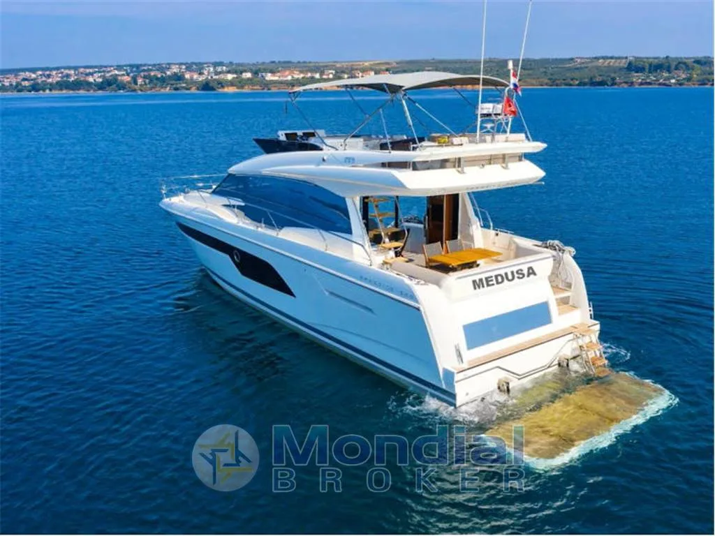 Jeanneau Prestige 520 Fly usato - foto 1
