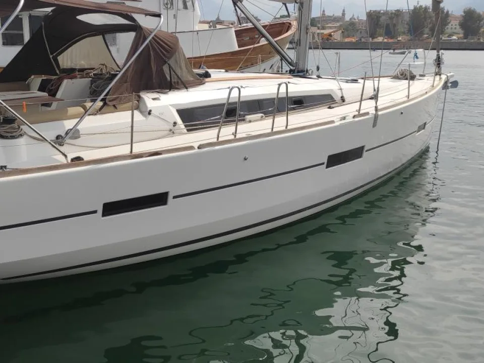 Dufour 460 gebraucht - Foto 1