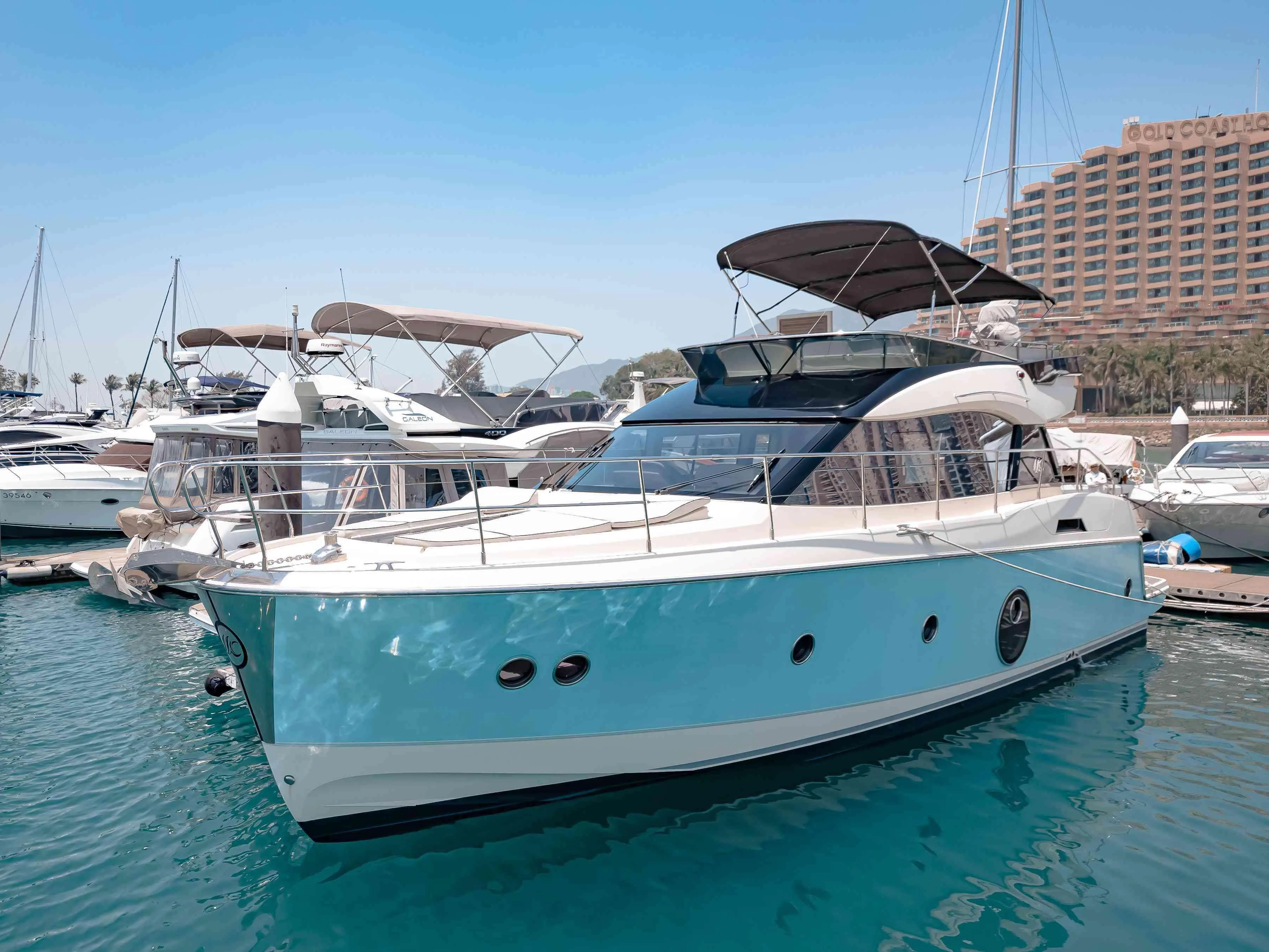 Beneteau MONTE CARLO 5 used - photo 1