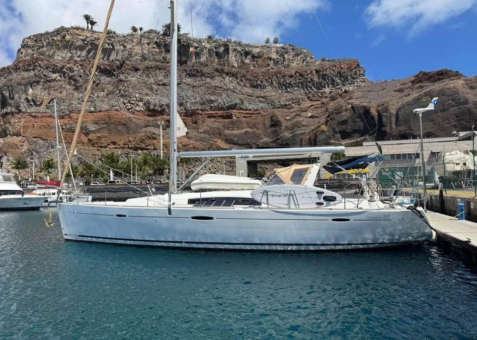 Beneteau Oceanis 50 Family usato - foto 1