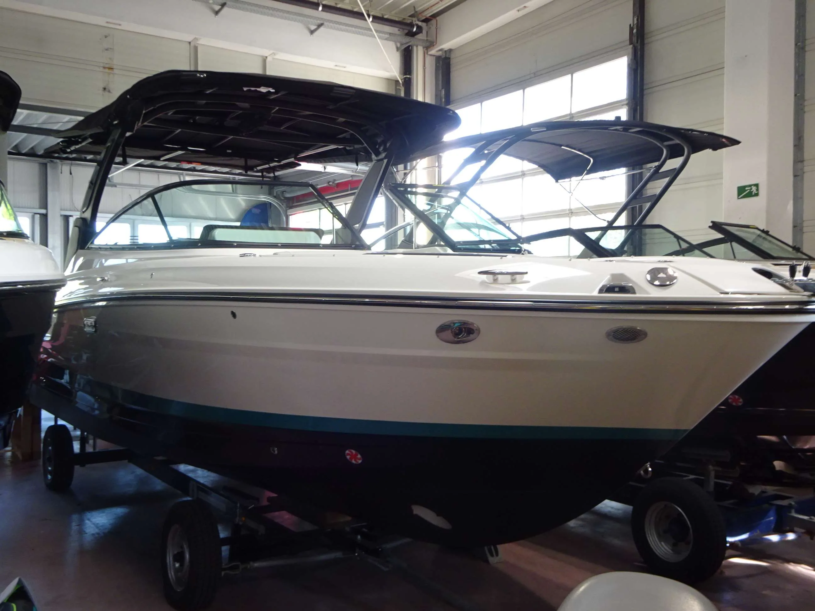 Sea Ray 280 SLX used - photo 1