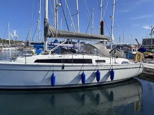 Bavaria Yachts 33i usato - foto 1