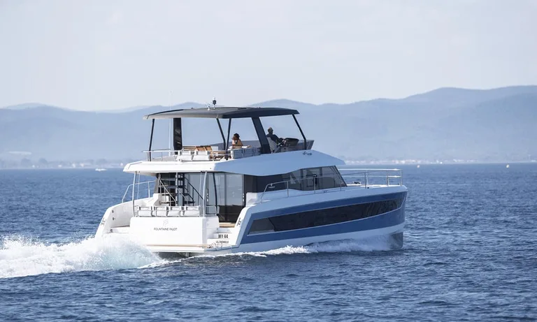 Fountaine Pajot MY6