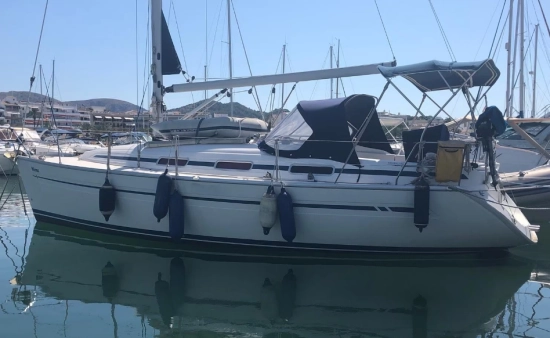 Bavaria Yachts Cruiser 32 usato - foto 1