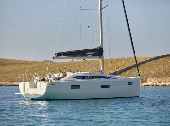 Elan Marine I43 used - photo 1