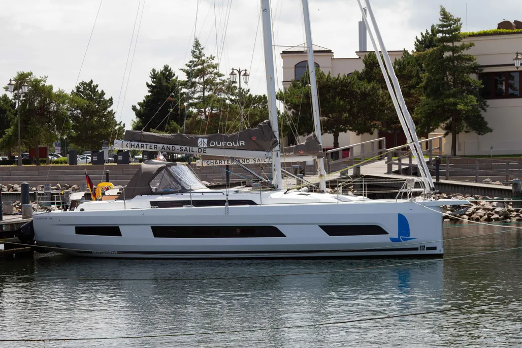 Dufour 41 gebraucht - Foto 1