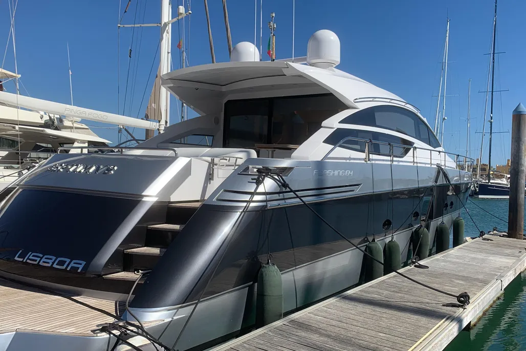 Pershing 64 used - photo 1