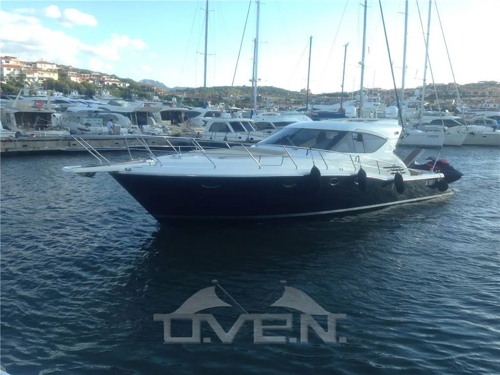 Uniesse 48 hard Top d'occasion - photo 1