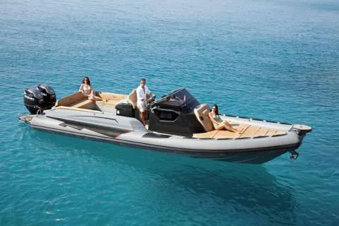 Ranieri Cayman 38.0 Executive used - photo 1