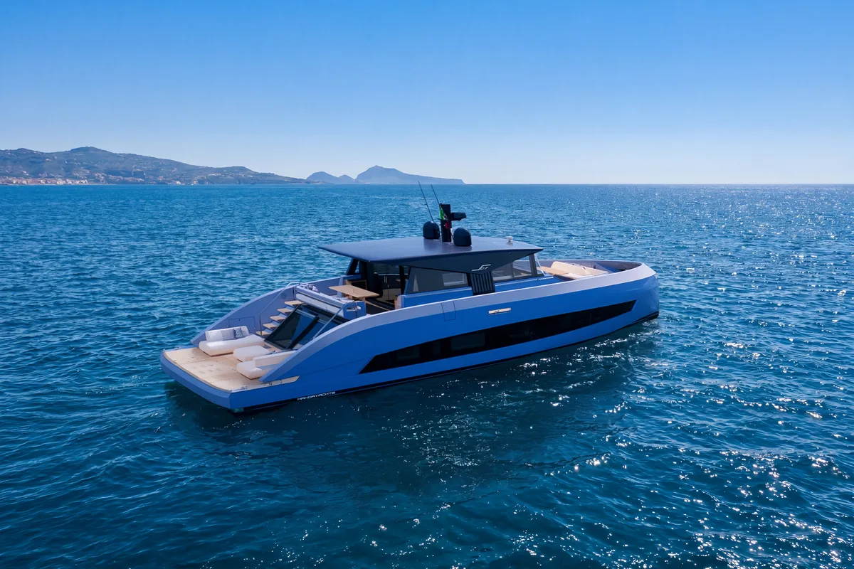 Manda Yachts S07 Berlinetta