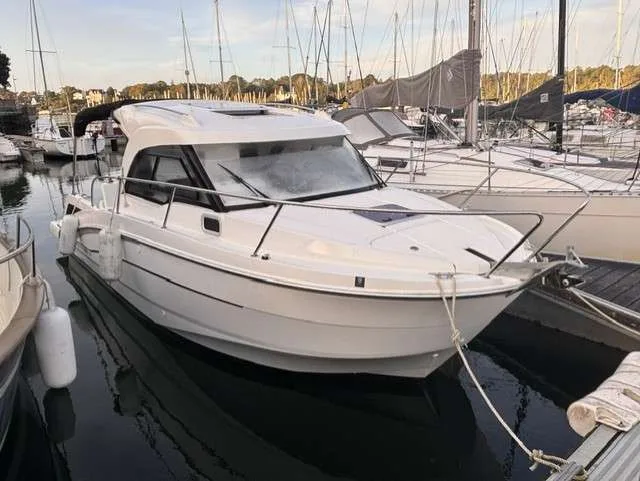 Beneteau ANTARES 8 OB d'occasion - photo 1