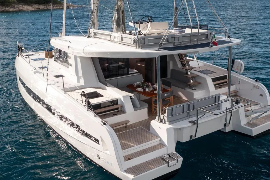 Cervetti Catamaran 44 Sail used - photo 1