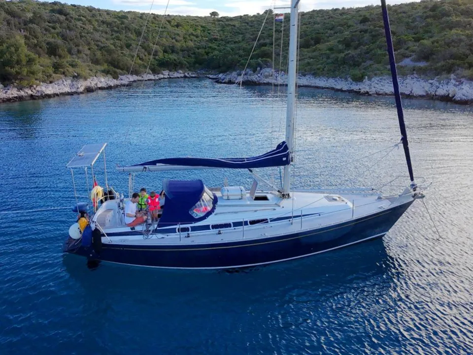 Grand Soleil 37 used - photo 1