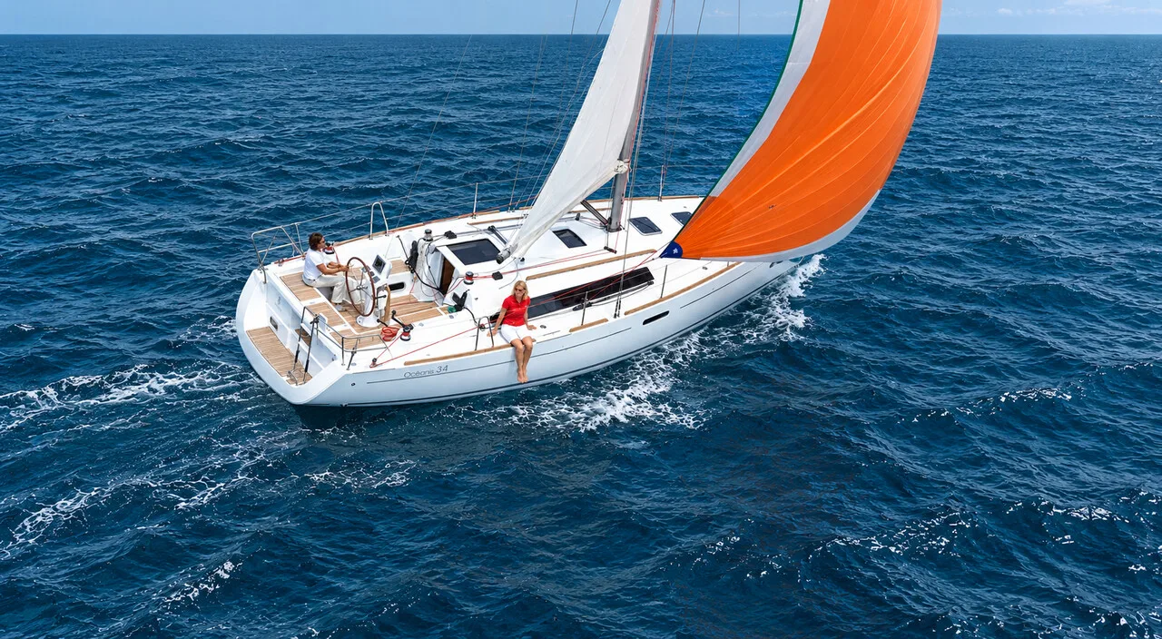 Beneteau Oceanis 34 gebraucht - Foto 1
