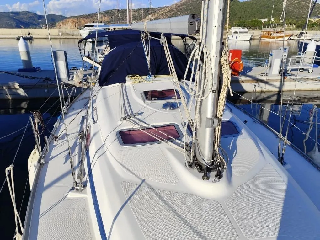 Bavaria Yachts Cruiser 33 used - photo 1