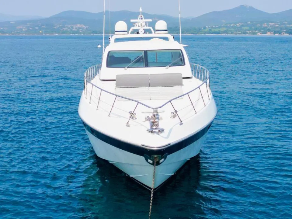 Mangusta 72 usato - foto 1