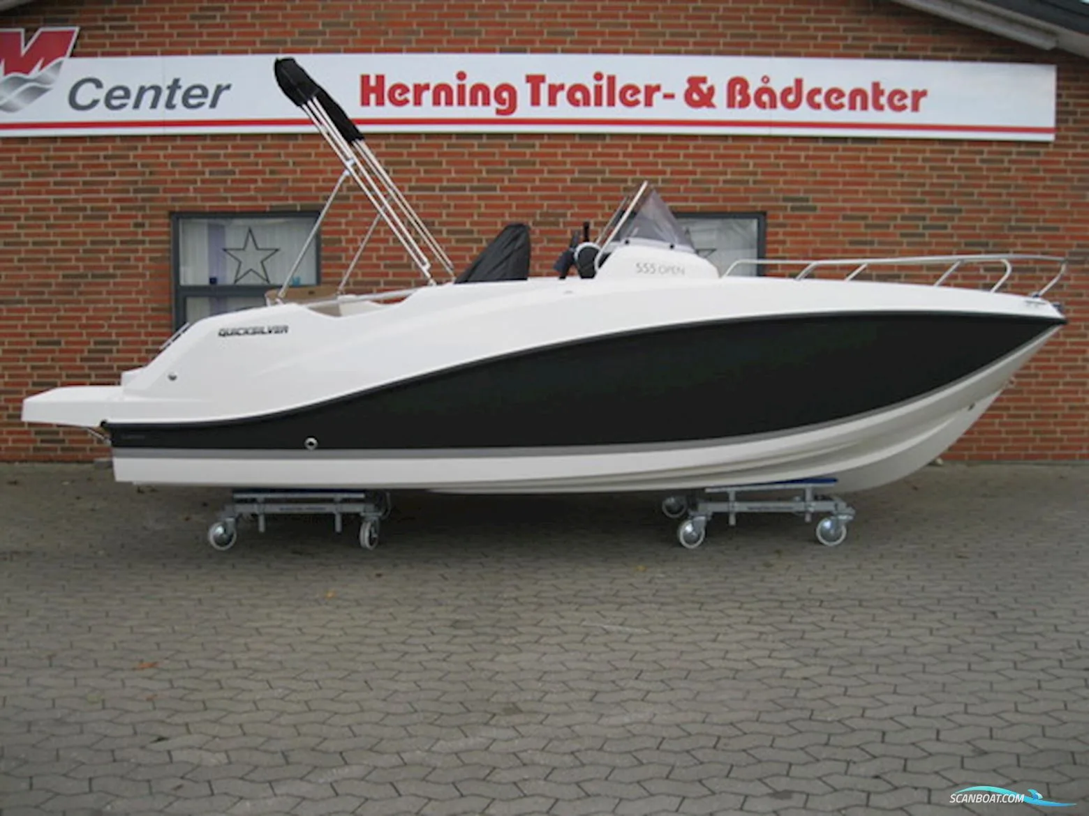 Quicksilver Activ 555 Open m/Mercury F80 hk Efi 4-Takt usato - foto 1