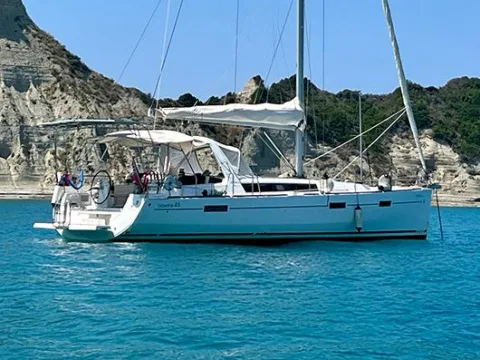 Beneteau Oceanis 45 used - photo 1