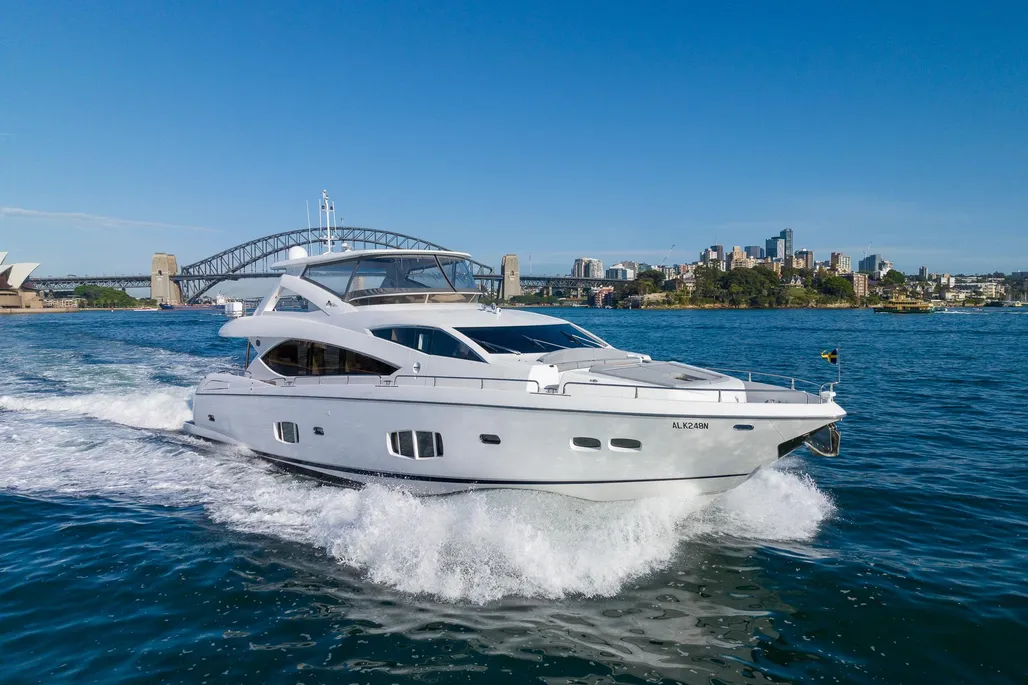 Sunseeker 86 Yacht gebraucht - Foto 1