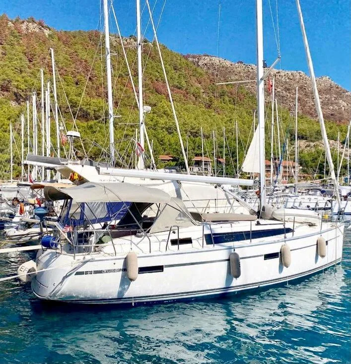 Bavaria Yachts Cruiser 37 gebraucht - Foto 1