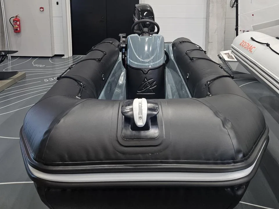 Bombard Explorer 420 gebraucht - Foto 1