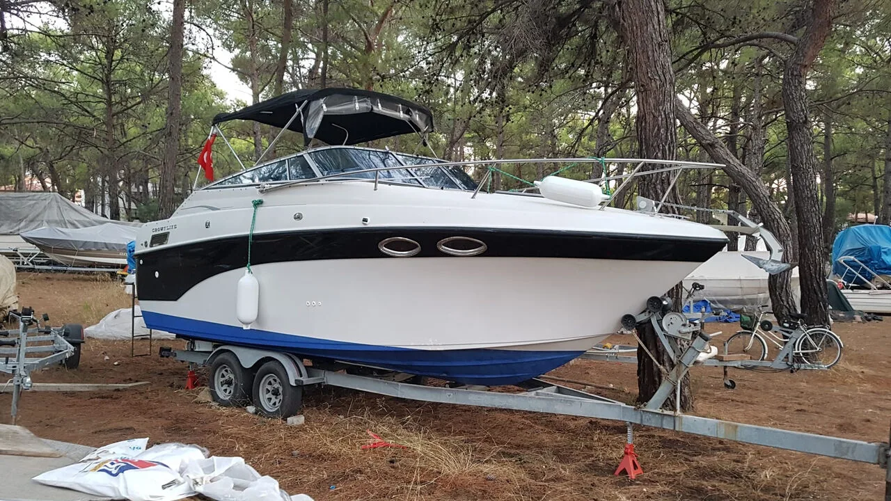 Crownline 242 CR used - photo 1