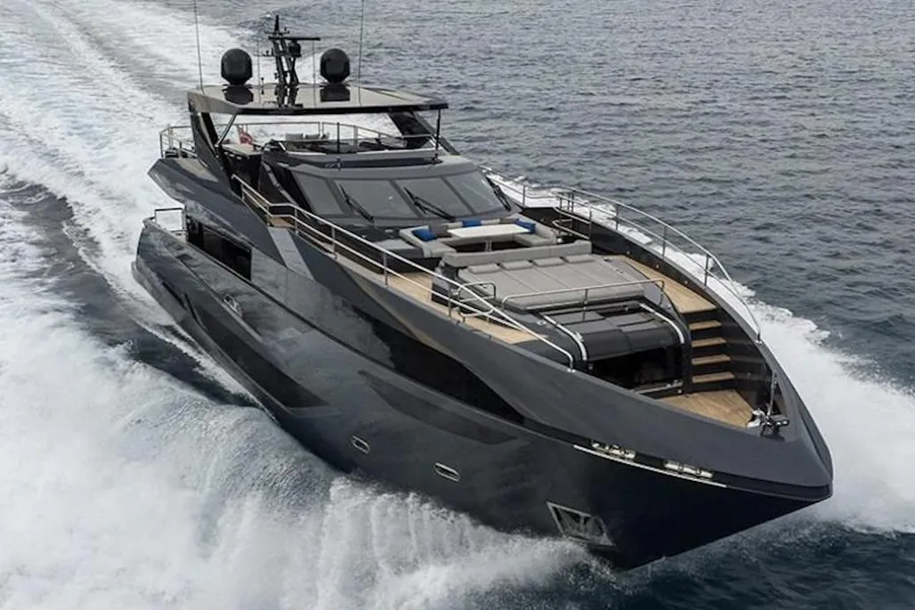 Sunseeker 100 Yacht used - photo 1