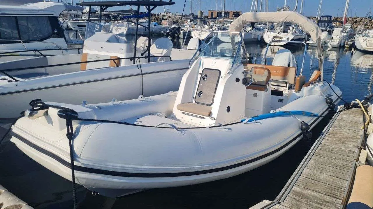 Zodiac MEDLINE 6.8 NEO gebraucht - Foto 1