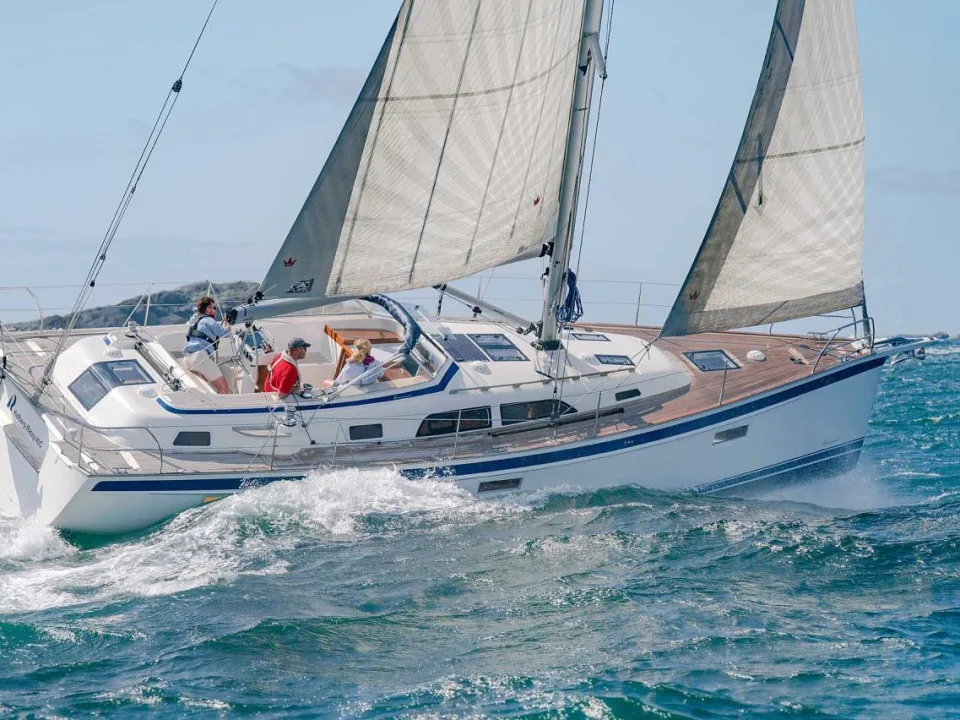 Hallberg-Rassy 40C used - photo 1
