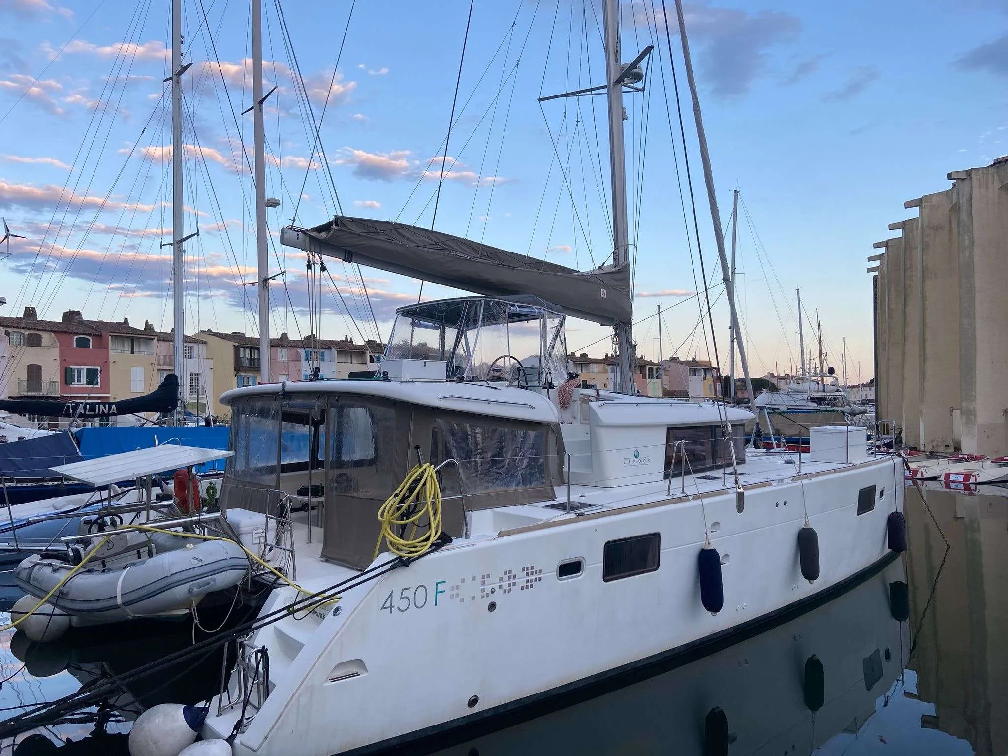 Lagoon 450 F gebraucht - Foto 1